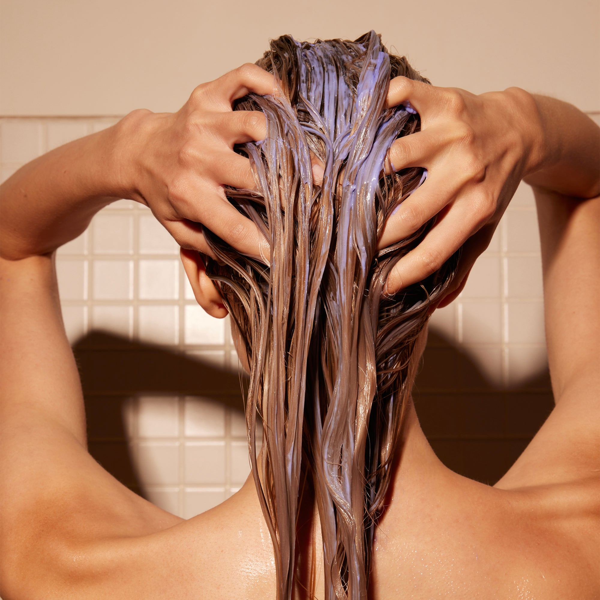 Oribe Bright Blonde Conditioner for Beautiful Color - Oribe Hair Care - Image 3